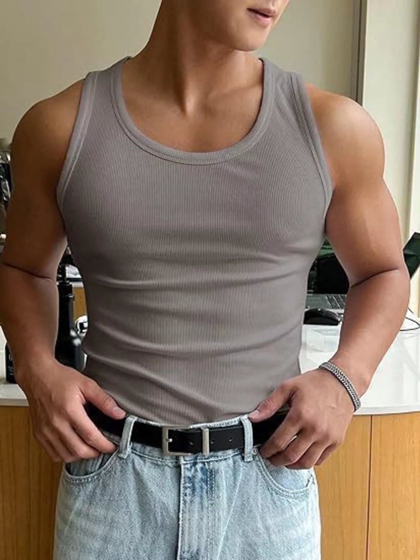 dc89b58fb73c4c0db06d2364c98b3fe7-Max-Origin